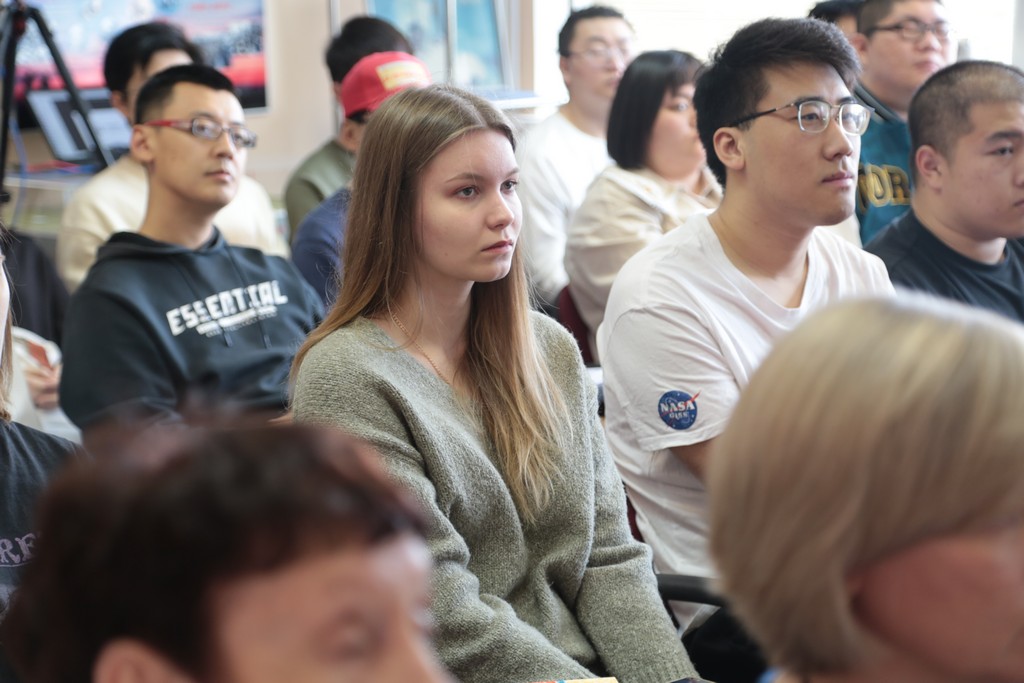 В АмГУ обсудили проблемы преподавания русского языка и русской литературы как иностранных