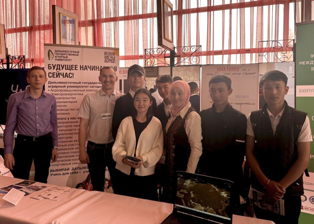 Делегация Дальневосточного ГАУ представила вуз на втором этапе V международной «Выставки Евразийского образования»