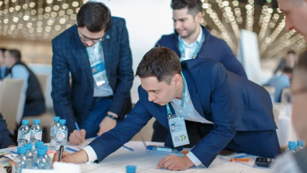 Двенадцать амурчан вышли в региональный этап конкурса управленцев &laquo;Лидеры России&raquo;