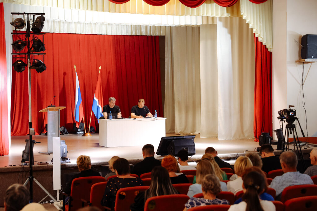 Василий Орлов встретился с жителями Магдагачинского района