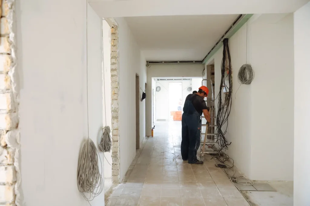 капремонт школы в Усть-Ивановке