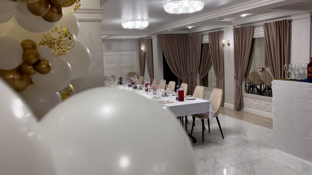 На высшем уровне: благовещенцы могут забронировать новый уникальный банкетный зал