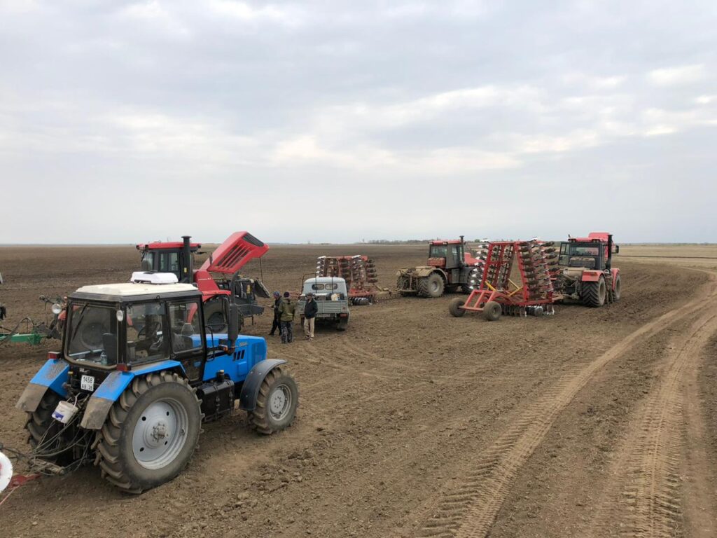 «Я человек деревни»: Максим Шелихан – аграрий в четвертом поколении