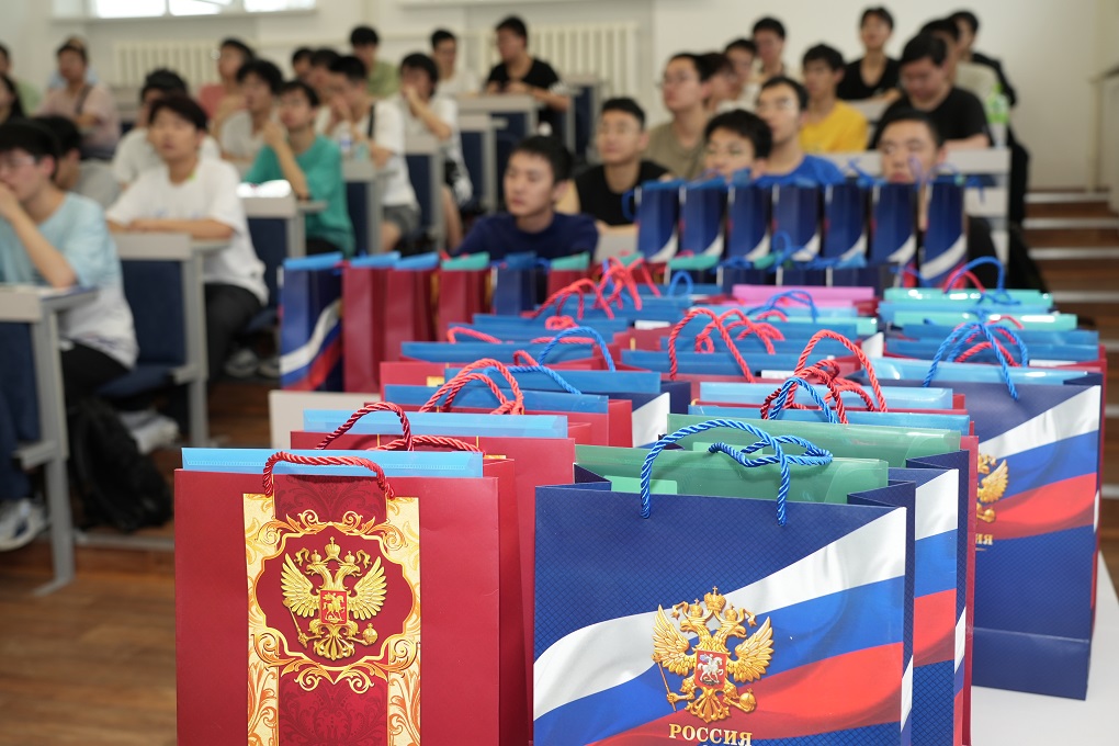 Китайские студенты приехали в Благовещенск, знакомиться с русским языком и культурой