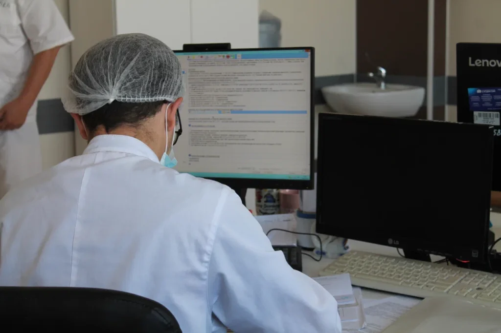 В России запретили смену пола и разрешили преподавать старшекурсникам училищ