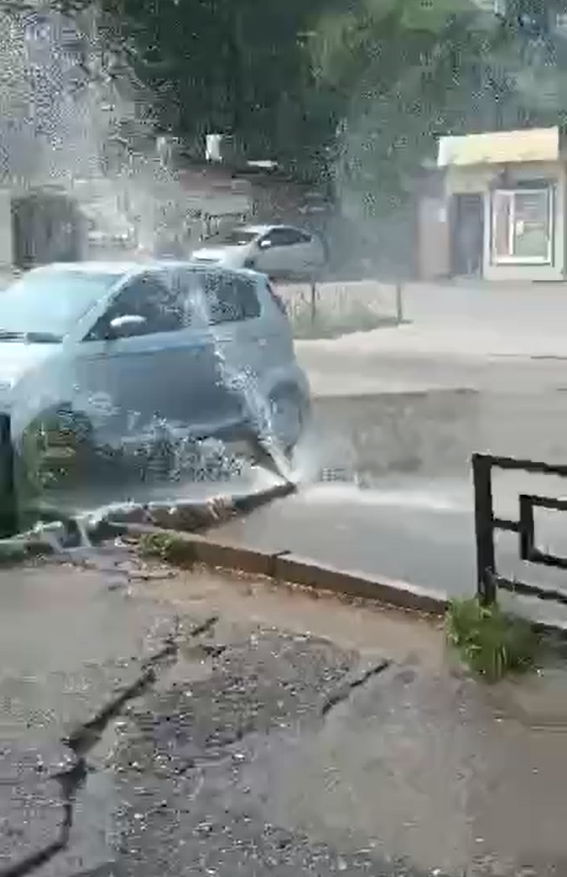 Неизвестный «подарил» свободненцам фонтан в центе города