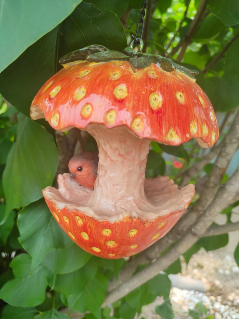 керамическая фигурка