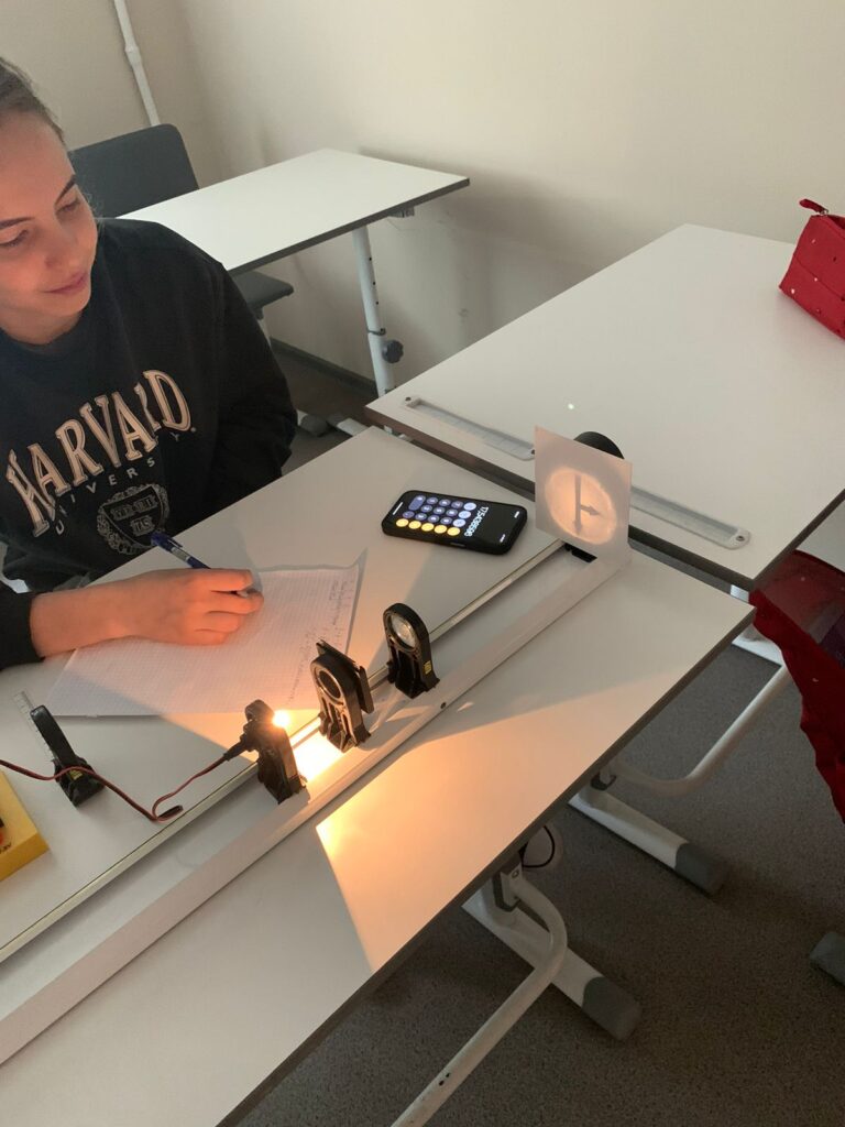 занятие по физике