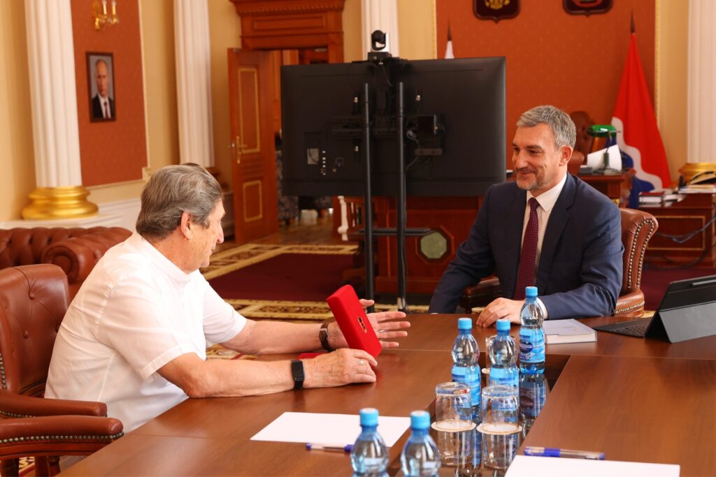 Василий Орлов и Анатолий Деревянко