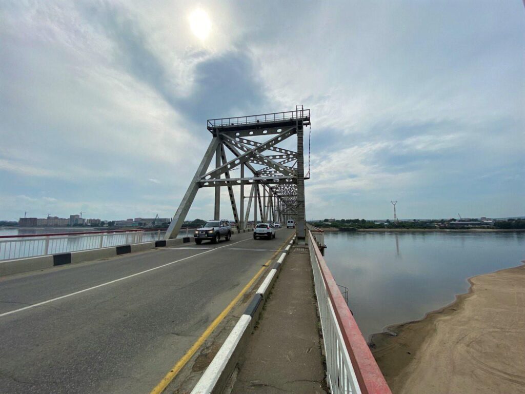 Зейский мост в Благовещенске