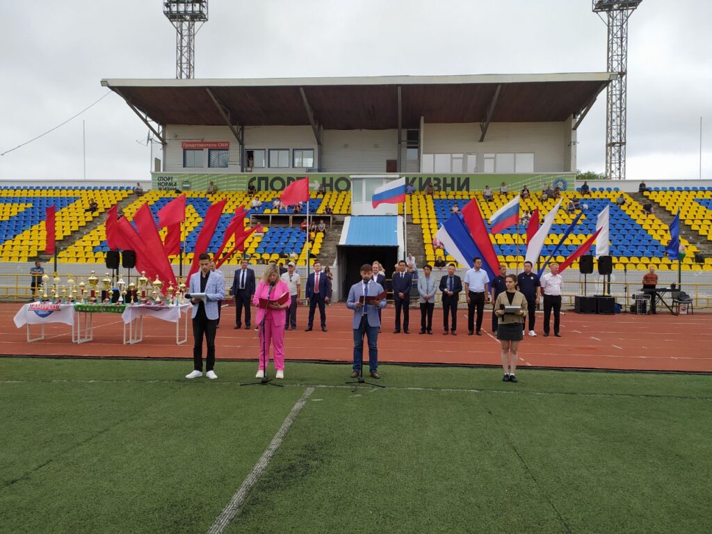 Церемония открытия II российско-китайских дружественных матчей по футболу в Благовещенске