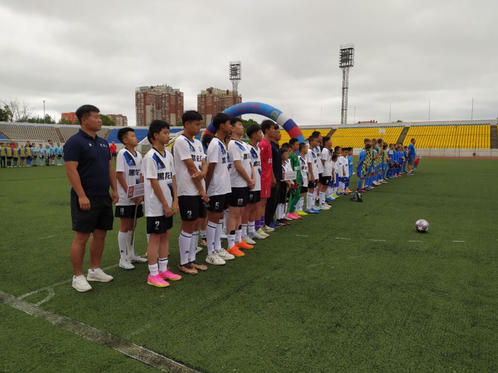 II российско-китайские дружественные матчи по футболу в Благовещенске