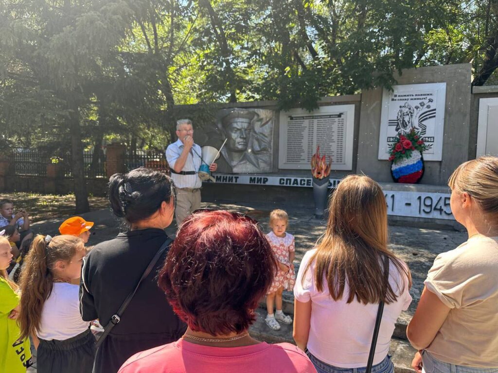 Экскурсия на Судостроительный завод имени Октябрьской революции