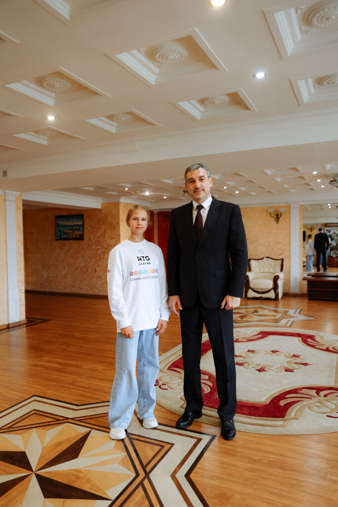 Амурский губернатор обсудил перспективы сотрудничества с командой платформы «Россия – страна возможностей»