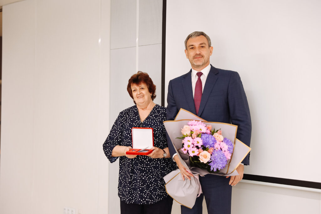 Василий Орлов поддержал идею наставничества в здравоохранении области