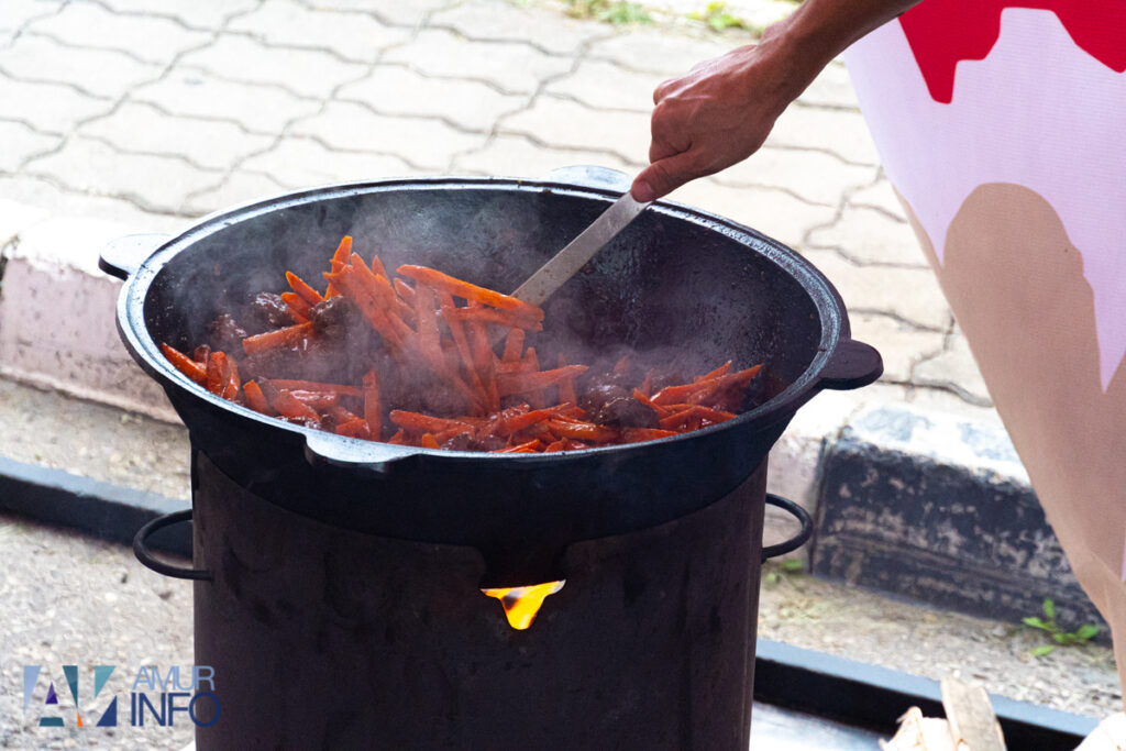 «Берега вкуса» накрыли Благовещенск волной гастрономических изысков 