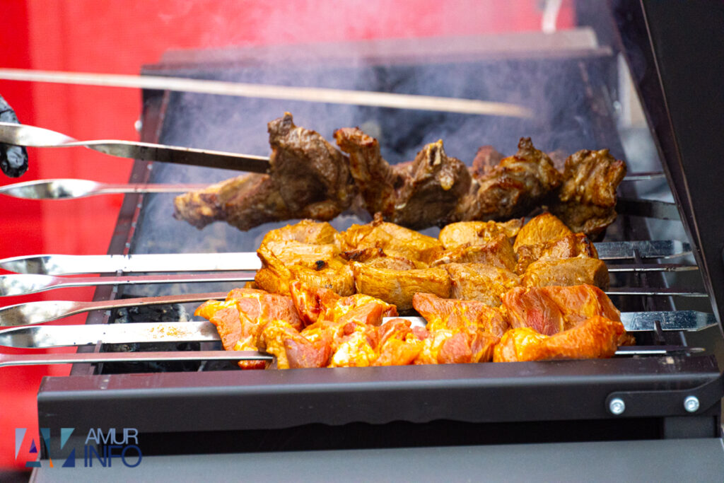 «Берега вкуса» накрыли Благовещенск волной гастрономических изысков 