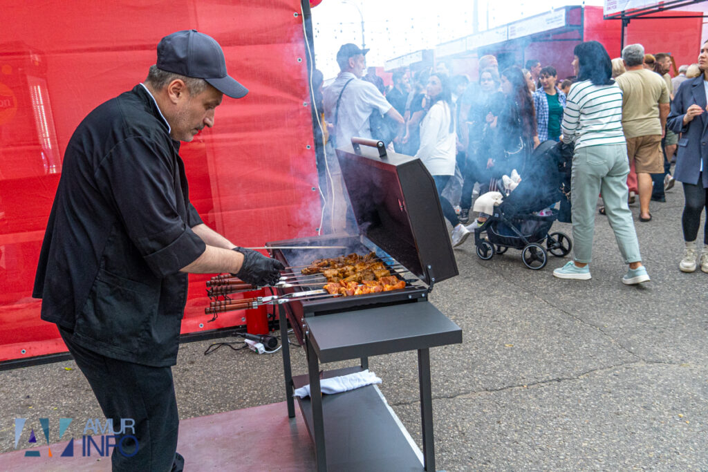 «Берега вкуса» накрыли Благовещенск волной гастрономических изысков 