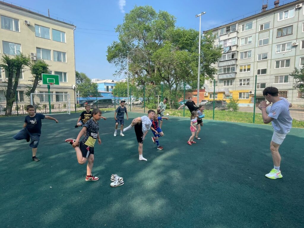 Свою работу в Благовещенске продолжает «Дворовый тренер»
