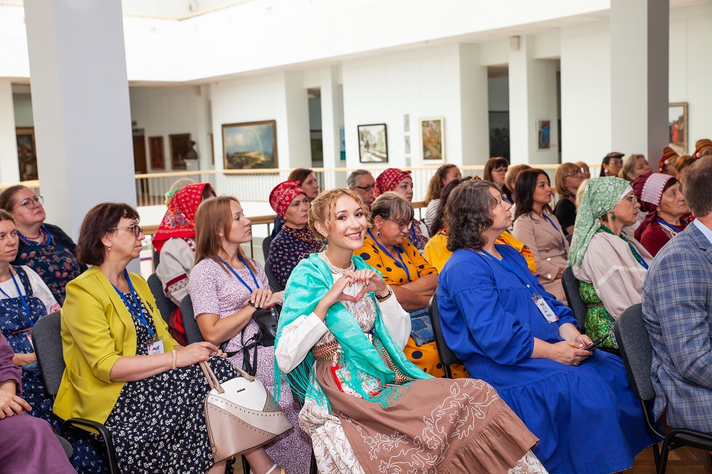 «Вышитая Россия»