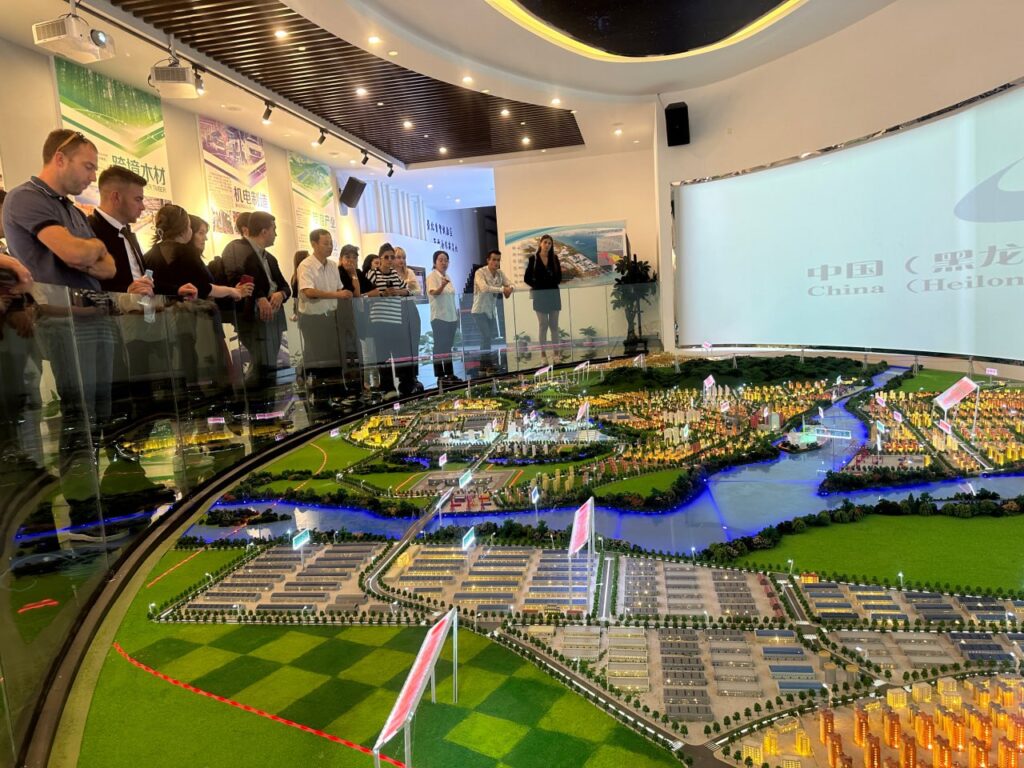 Российско-китайский взаимный молодёжный обмен