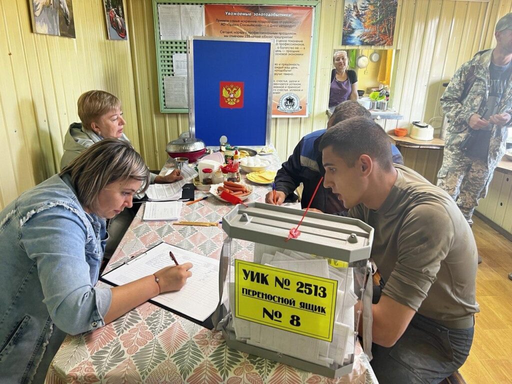 Амуризбирком пересел в лодки ради досрочного голосования