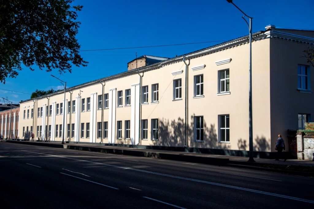 администрация Благовещенска