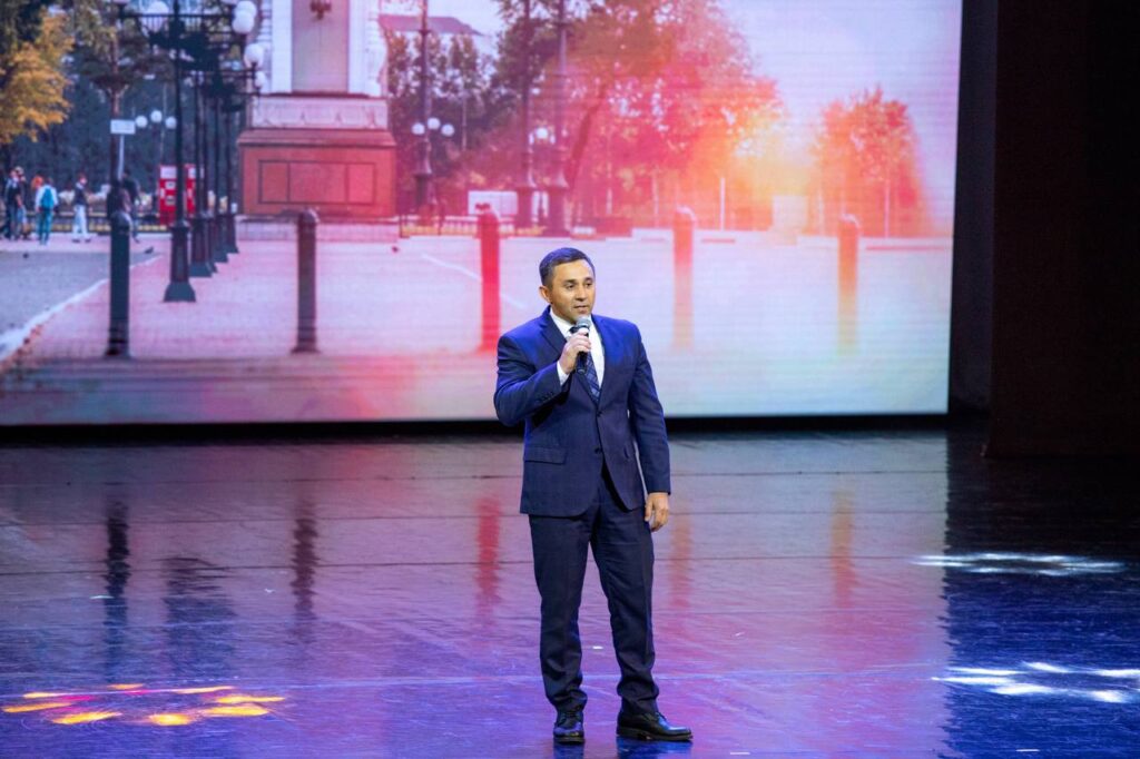 администрация Благовещенска