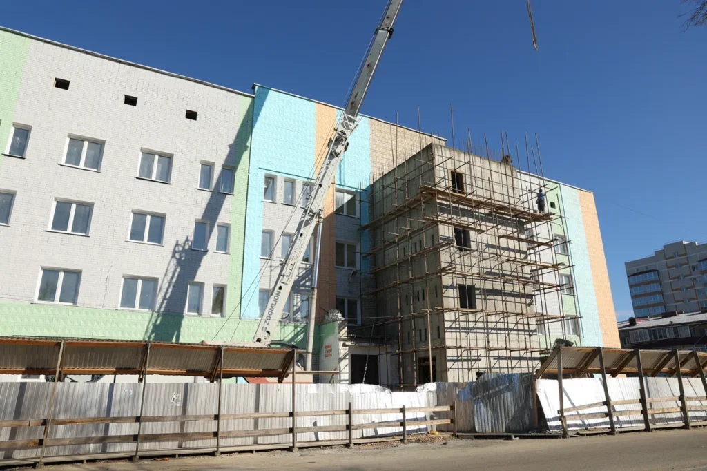 Поликлинику № 2 в Благовещенске введут в эксплуатацию до конца года