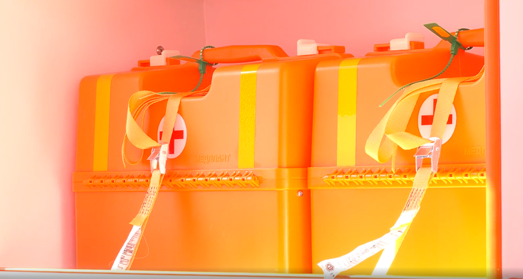 Новые автомобили скорой помощи доставили в районные больницы