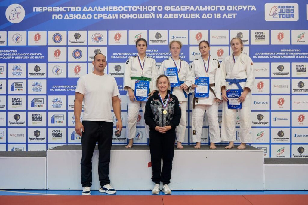 Три амурских дзюдоиста будут представлять Дальний Восток на всероссийских соревнованиях 
