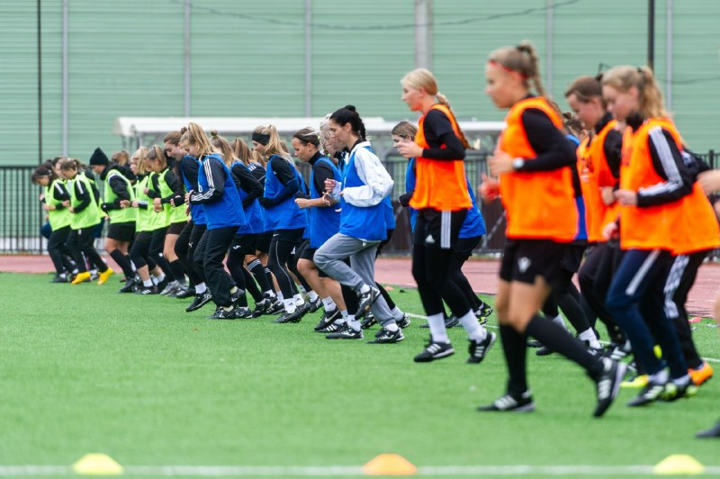 Девушки-арбитры из Благовещенска побывали на сборах в Подмосковье