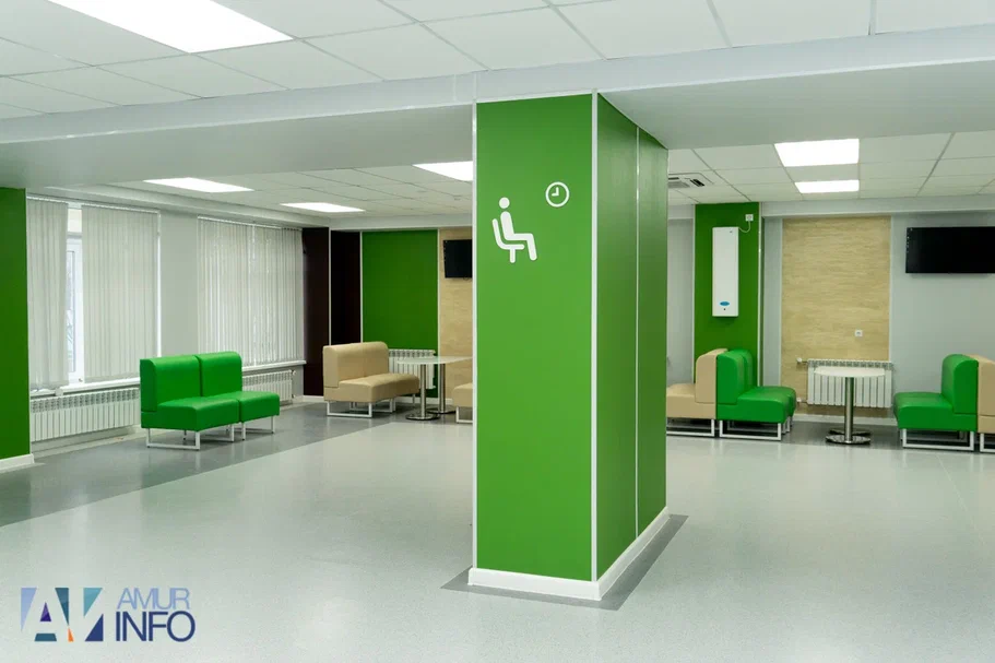 В Амурской областной клинической больнице показали отремонтированные отделения
