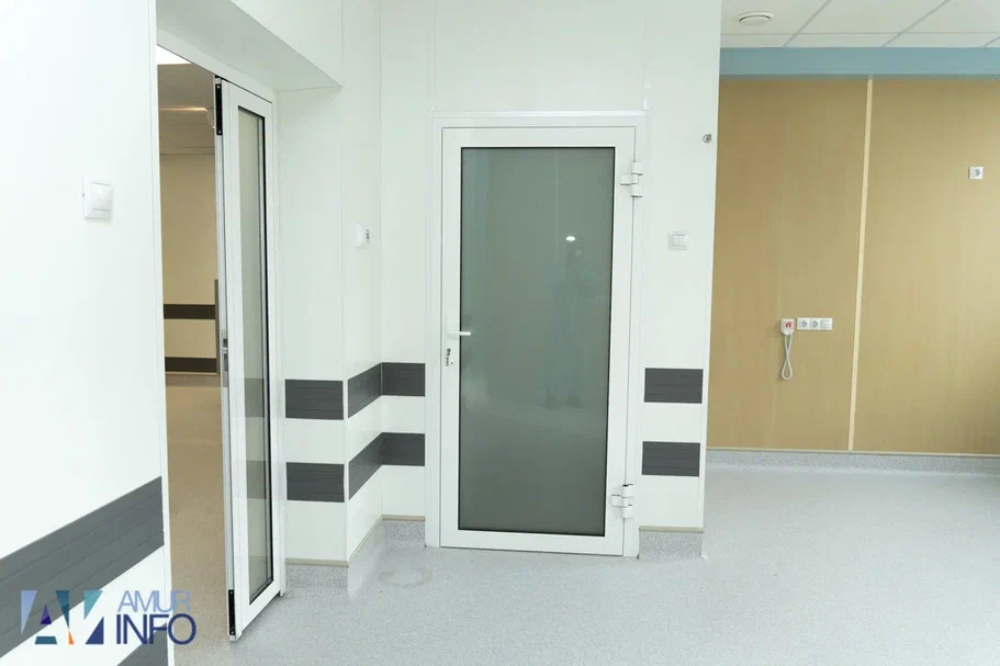 В Амурской областной клинической больнице показали отремонтированные отделения