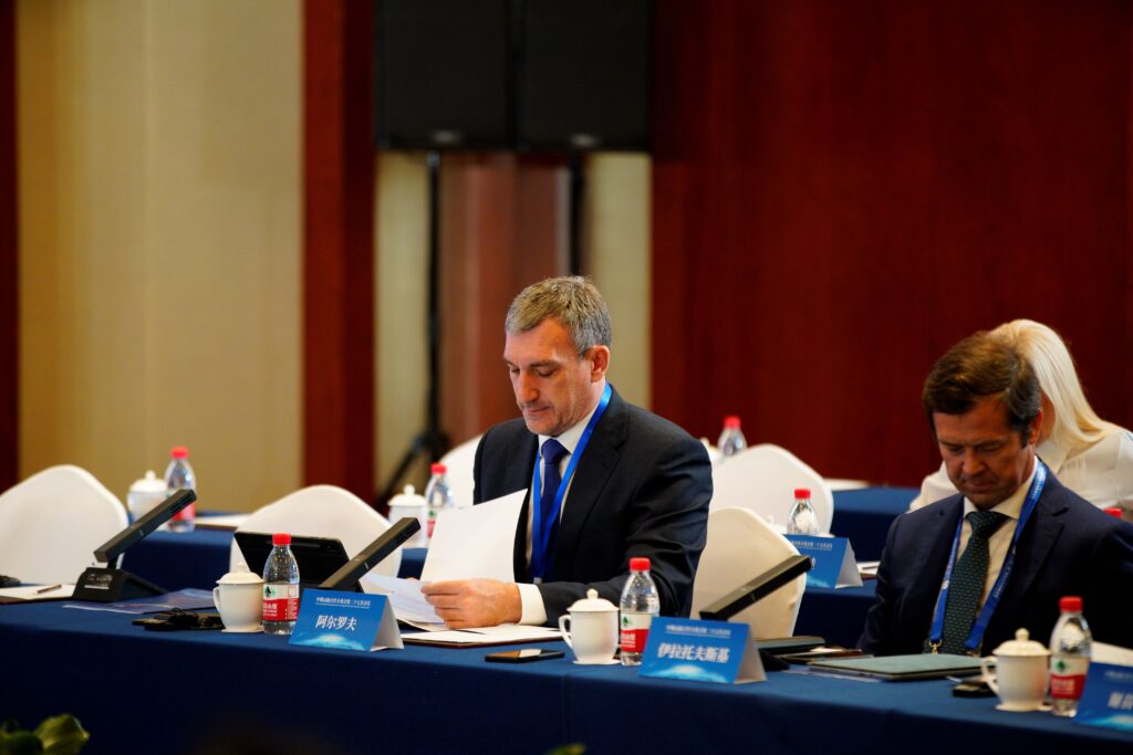 По международному мосту Благовещенск-Хэйхэ могут пустить легковые автомобили и грузовики с искусственным интеллектом