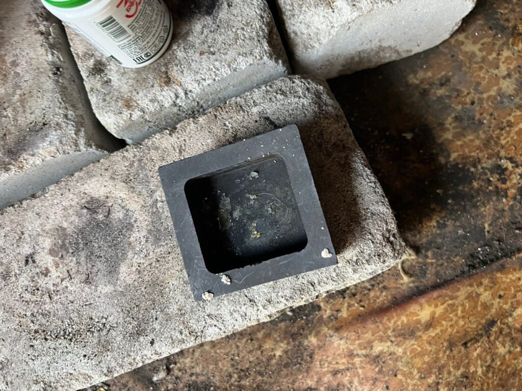 Переплавил золото