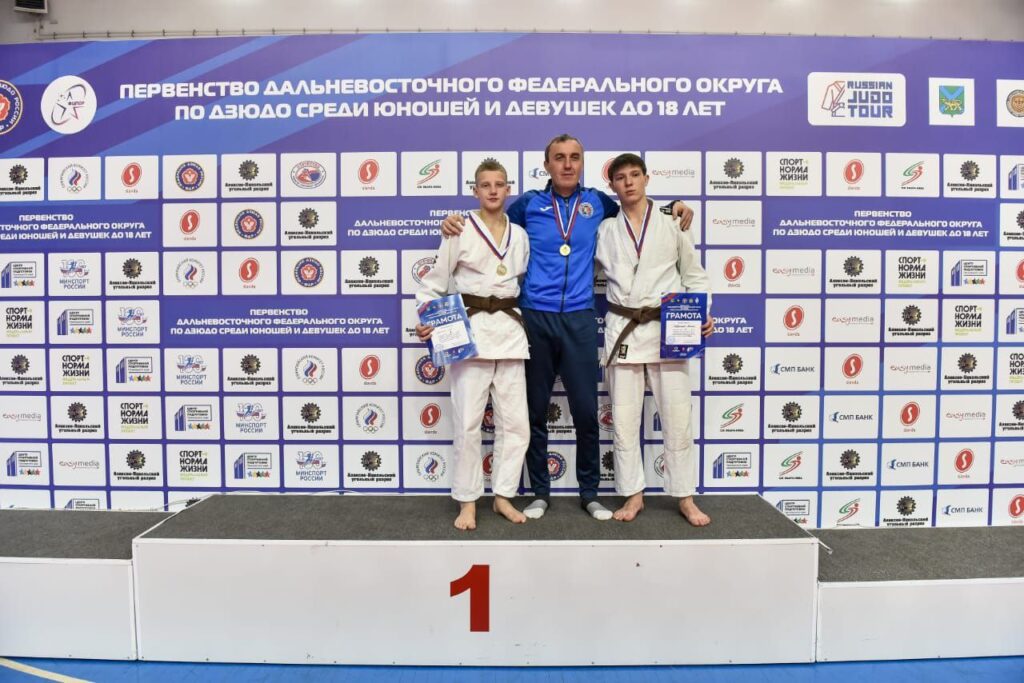 Три амурских дзюдоиста будут представлять Дальний Восток на всероссийских соревнованиях 