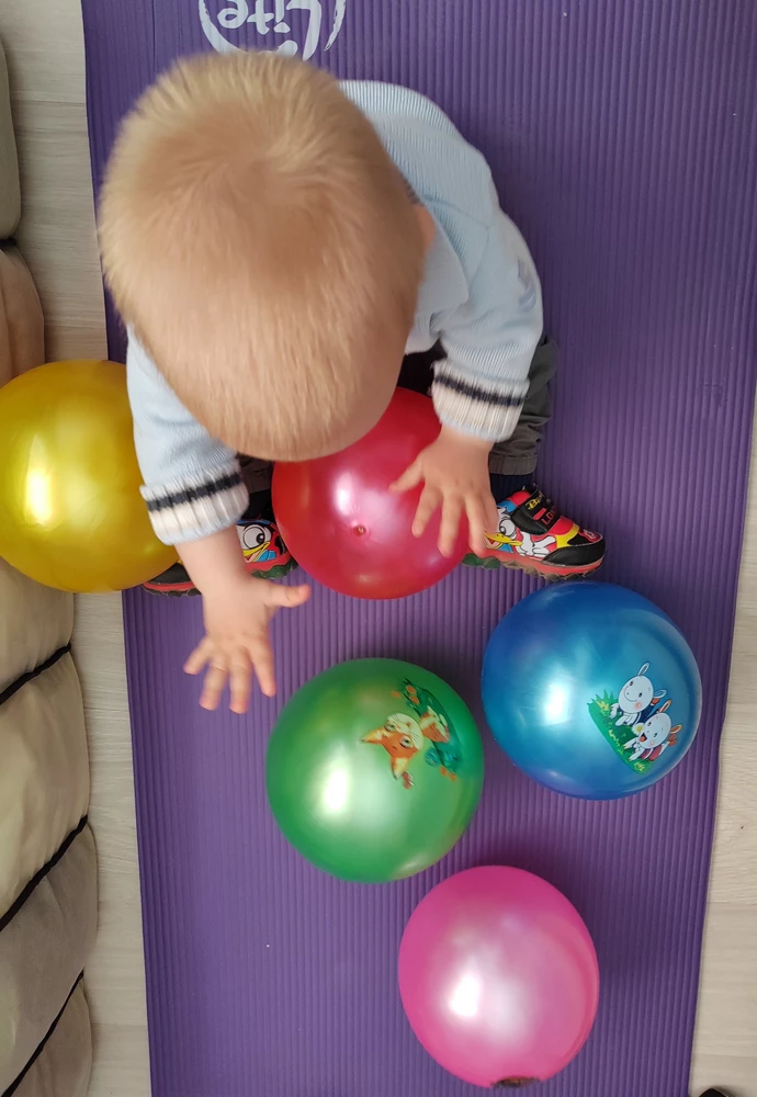 мячик детский, игрушка