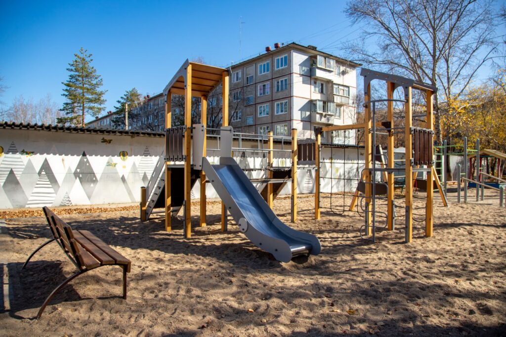 В мэрии Благовещенске рассказали, какие дворы обновят до конца года