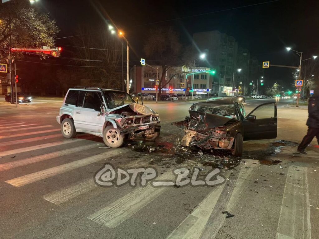 Есть пострадавшие: жесткое ДТП произошло в центре Благовещенска