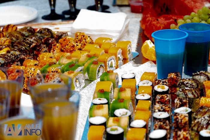 Что может навредить вашему питомцу в новогодние праздники: полный список