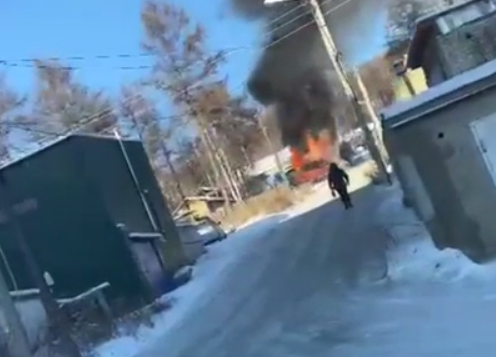 Горящий грузовик в Тынде