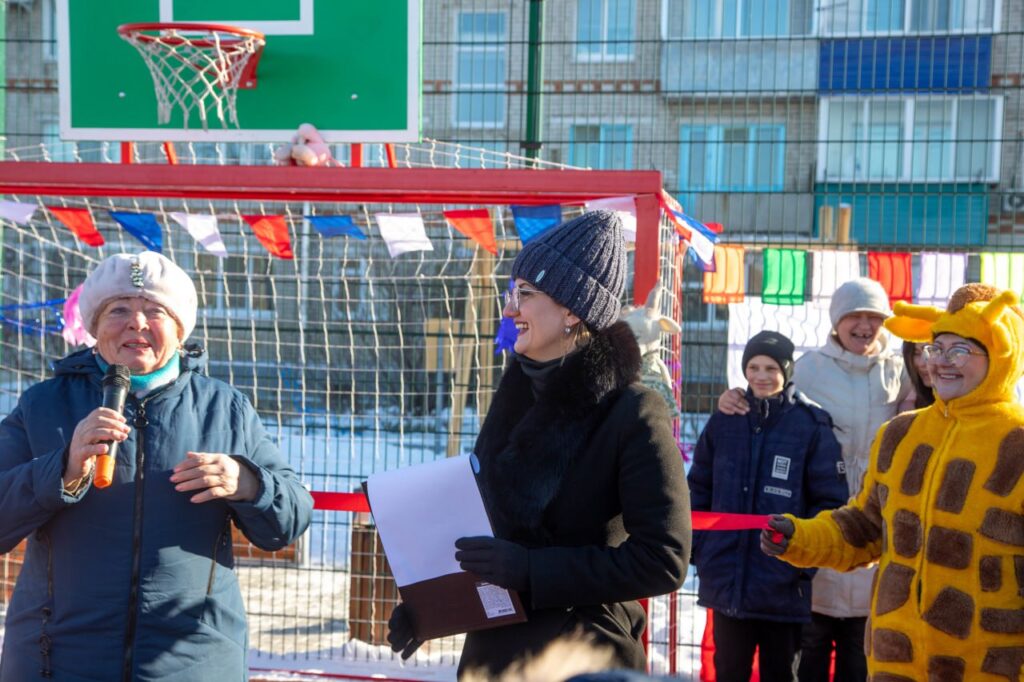 В Благовещенске построили детский городок