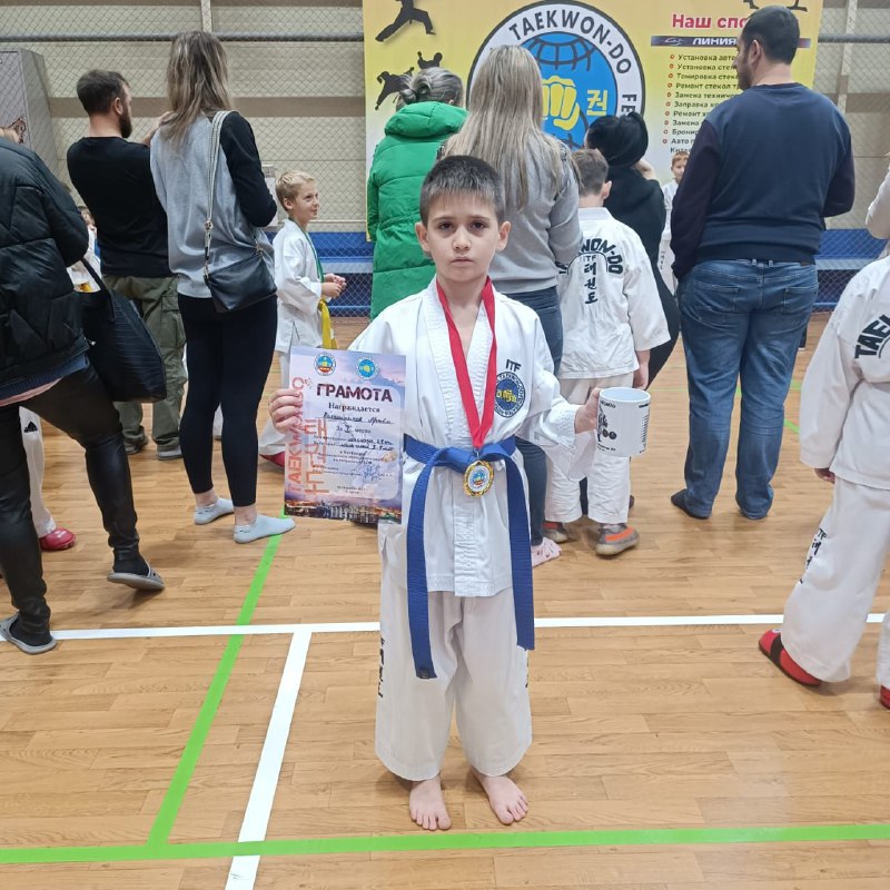 Амурские ребята завоевали 24 медали в соревнованиях по тхэквондо в Приморье
