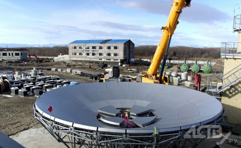На Сахалине начали монтировать антенны для отслеживания запусков с космодрома Восточный