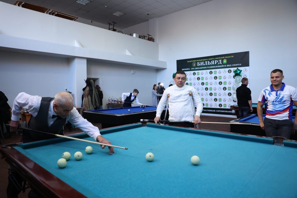 Борис поучаствовал в чемпионате Амурской области по бильярду