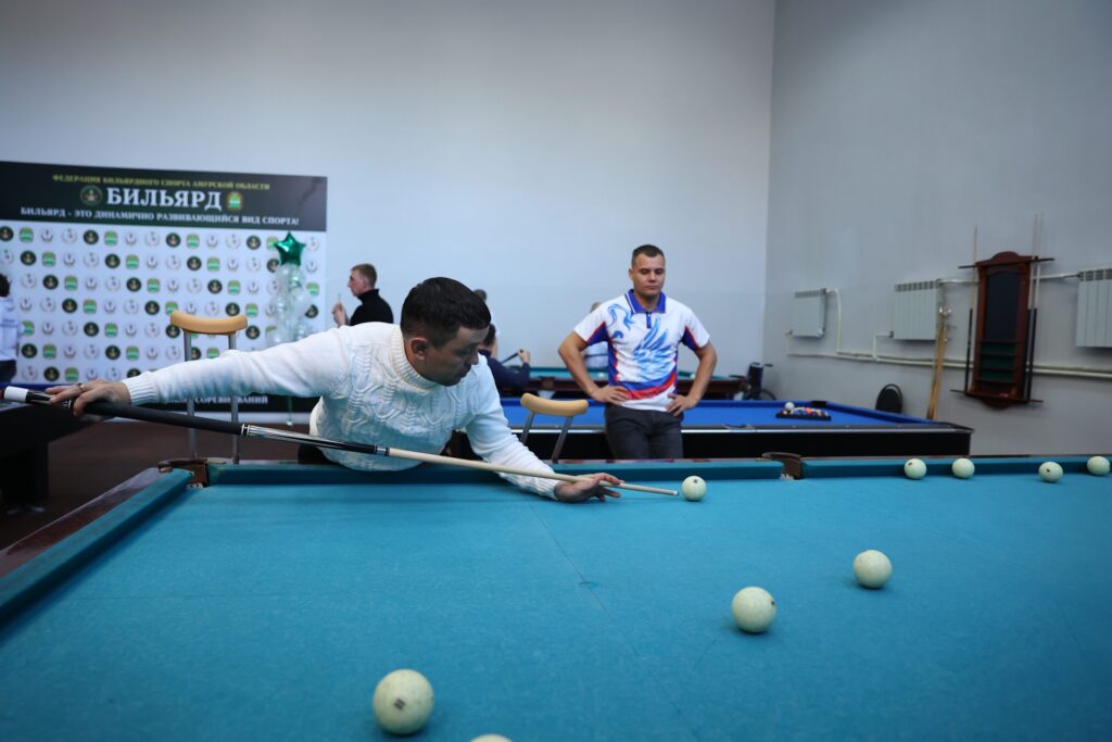 Борис поучаствовал в чемпионате Амурской области по бильярду