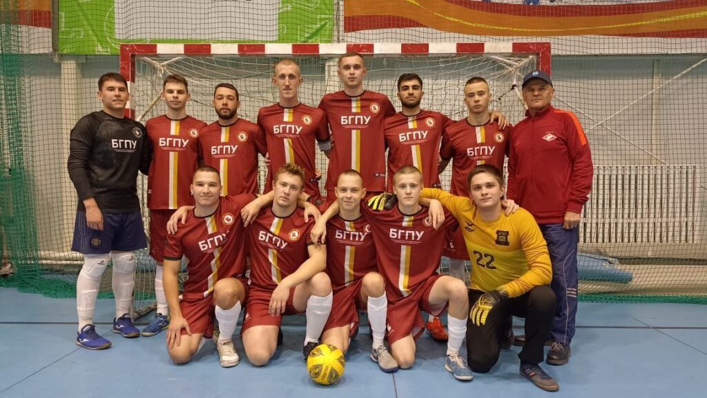 Первый любительский чемпионат по футболу прошел в Благовещенске