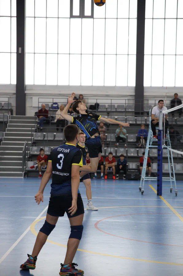 Амурские волейболисты выбили бронзу на первенстве Дальнего Востока