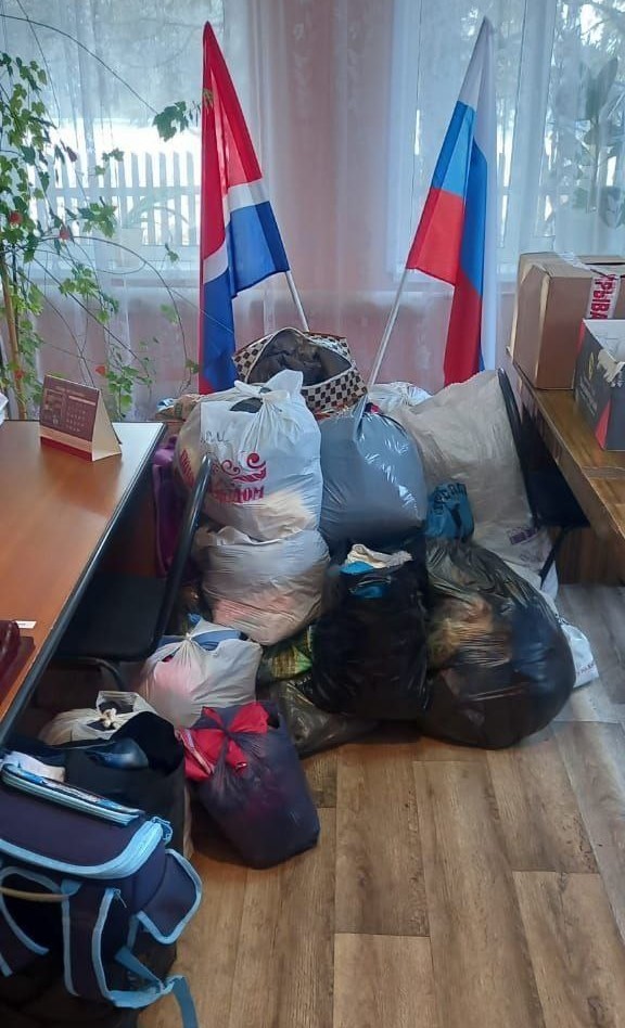 Амурская школьница поддержала многодетную семью, потерявшей в пожаре дом